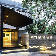 亚洲精品久久久久中文字幕二区