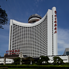 亚洲精品久久久久中文字幕二区