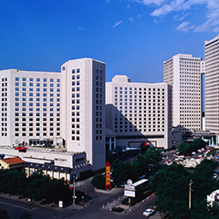 亚洲精品久久久久中文字幕二区