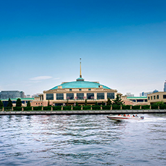 亚洲精品久久久久中文字幕二区