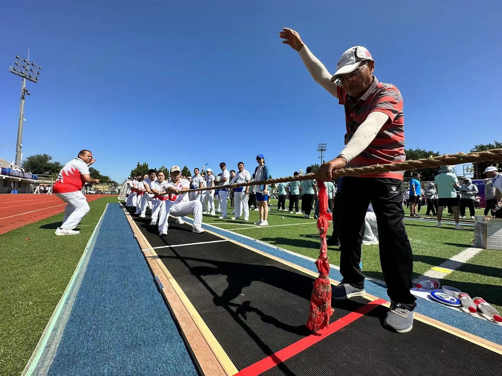 亚洲精品久久久久中文字幕二区