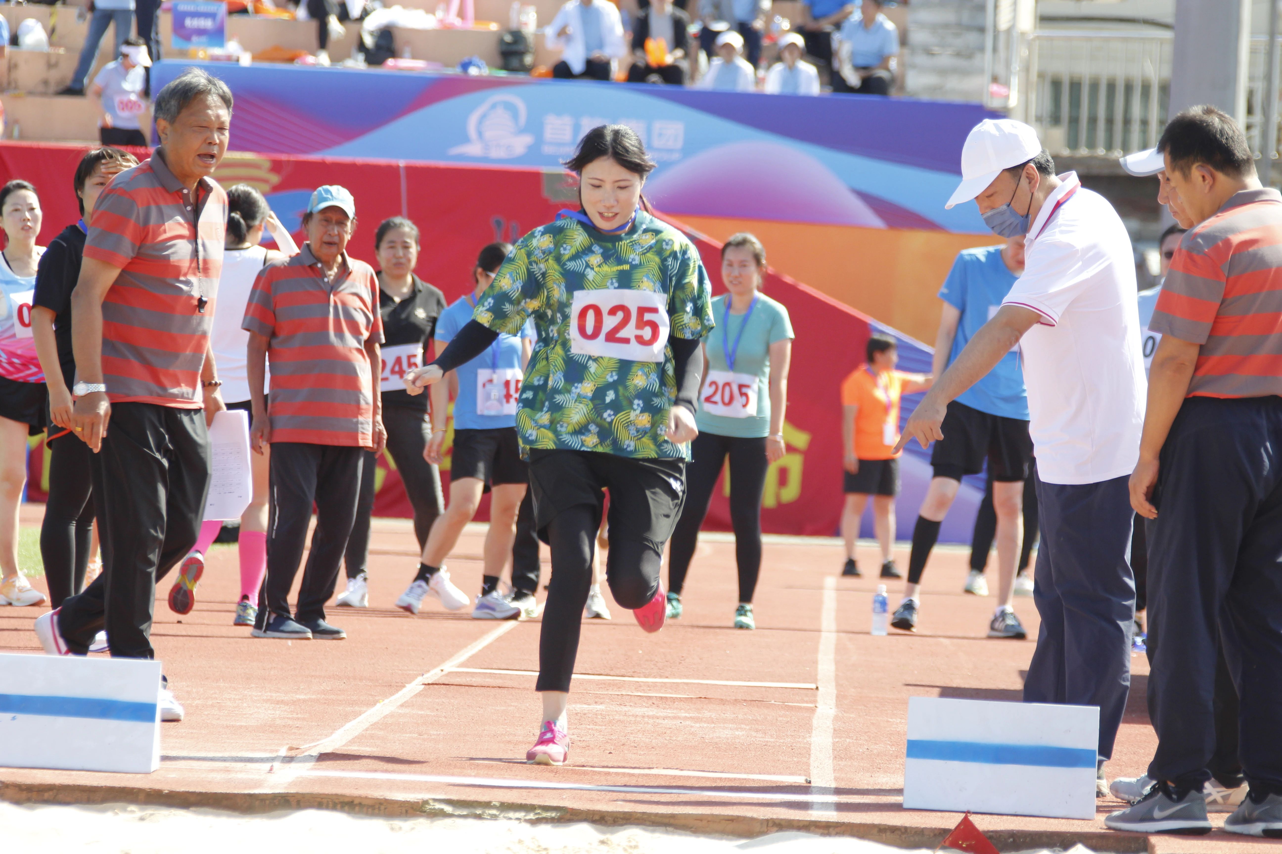 亚洲精品久久久久中文字幕二区