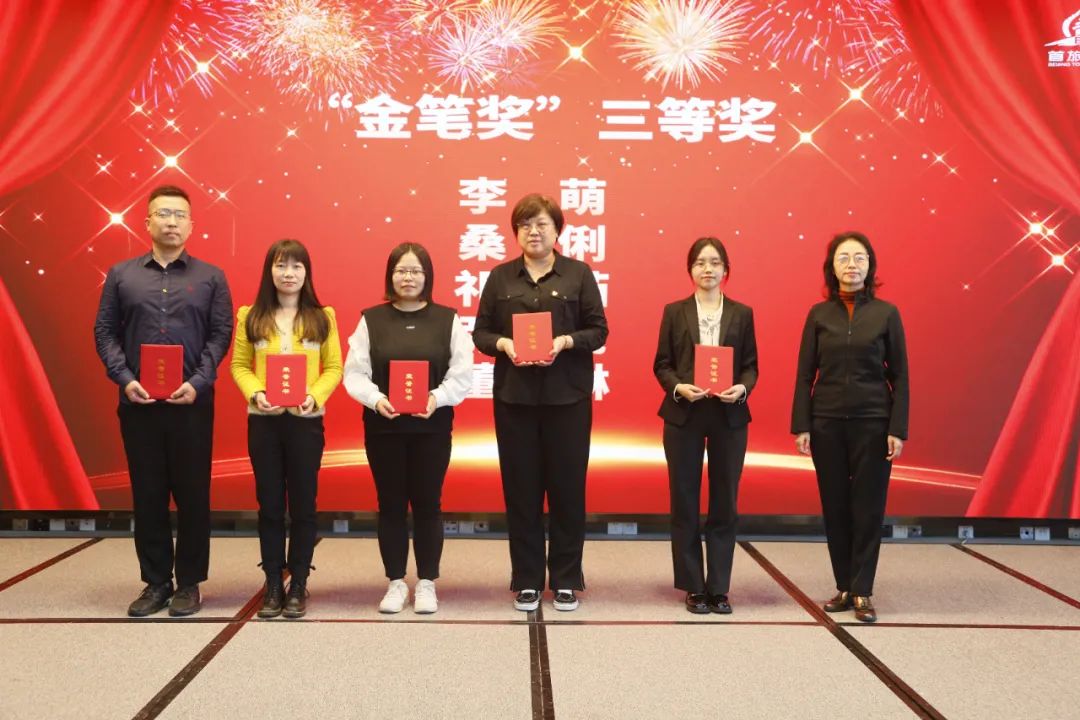 亚洲精品久久久久中文字幕二区