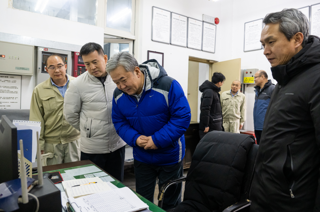 亚洲精品久久久久中文字幕二区