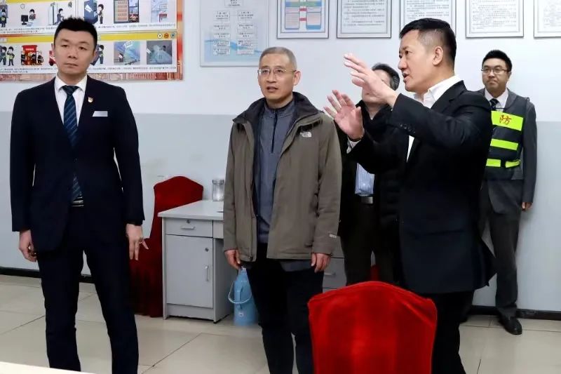 亚洲精品久久久久中文字幕二区