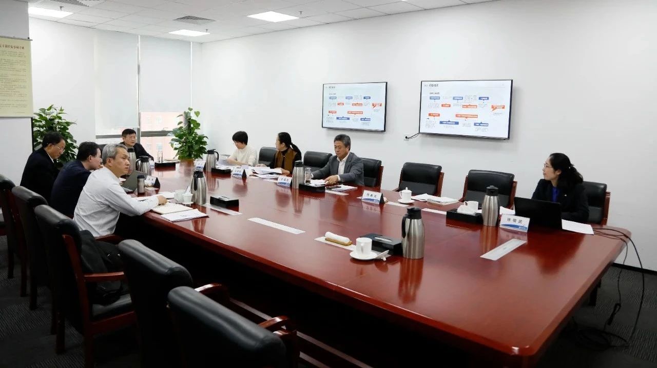 亚洲精品久久久久中文字幕二区