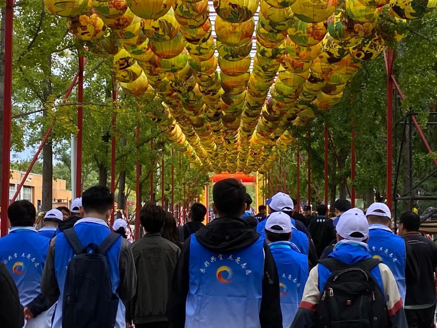 亚洲精品久久久久中文字幕二区