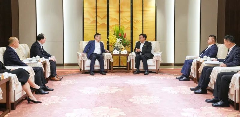 亚洲精品久久久久中文字幕二区