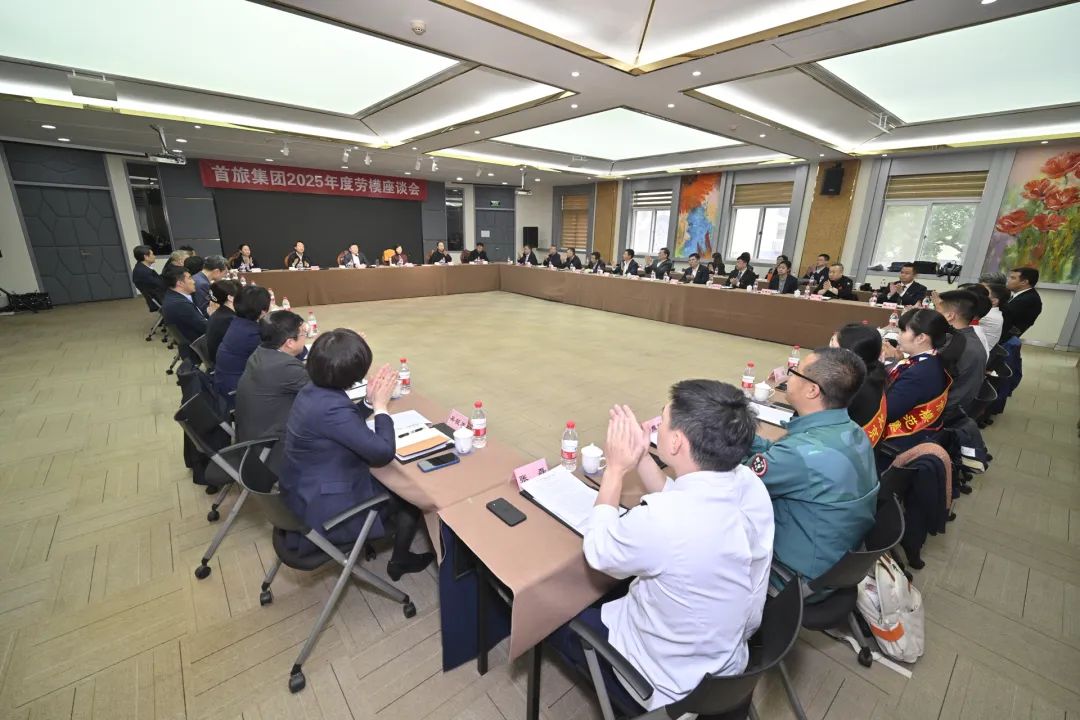 亚洲精品久久久久中文字幕二区