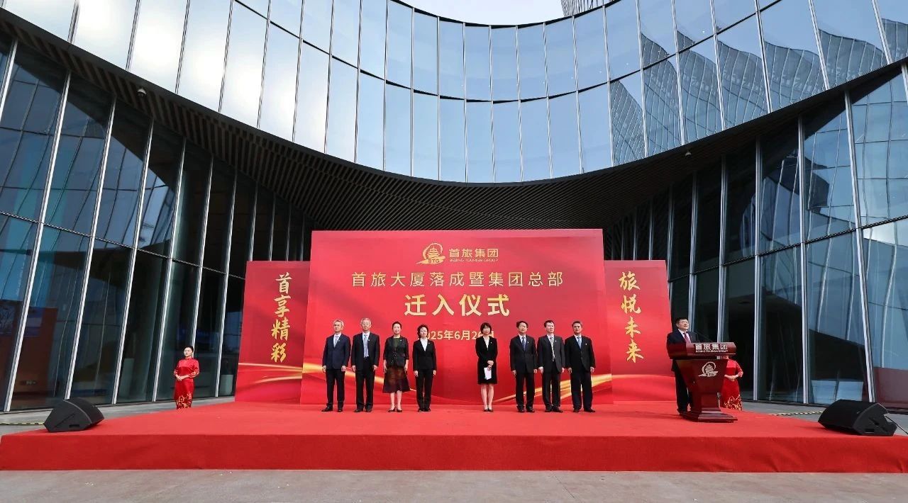 亚洲精品久久久久中文字幕二区