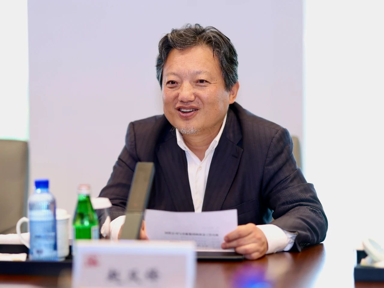 亚洲精品久久久久中文字幕二区