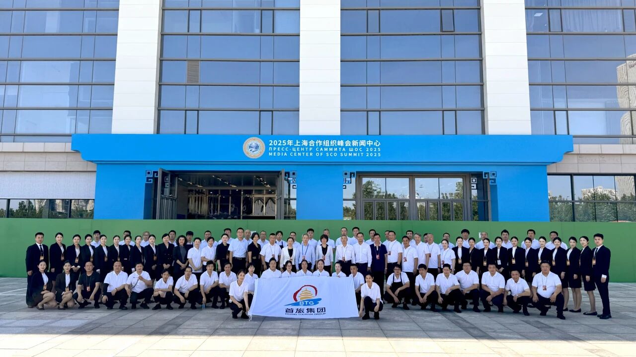 亚洲精品久久久久中文字幕二区